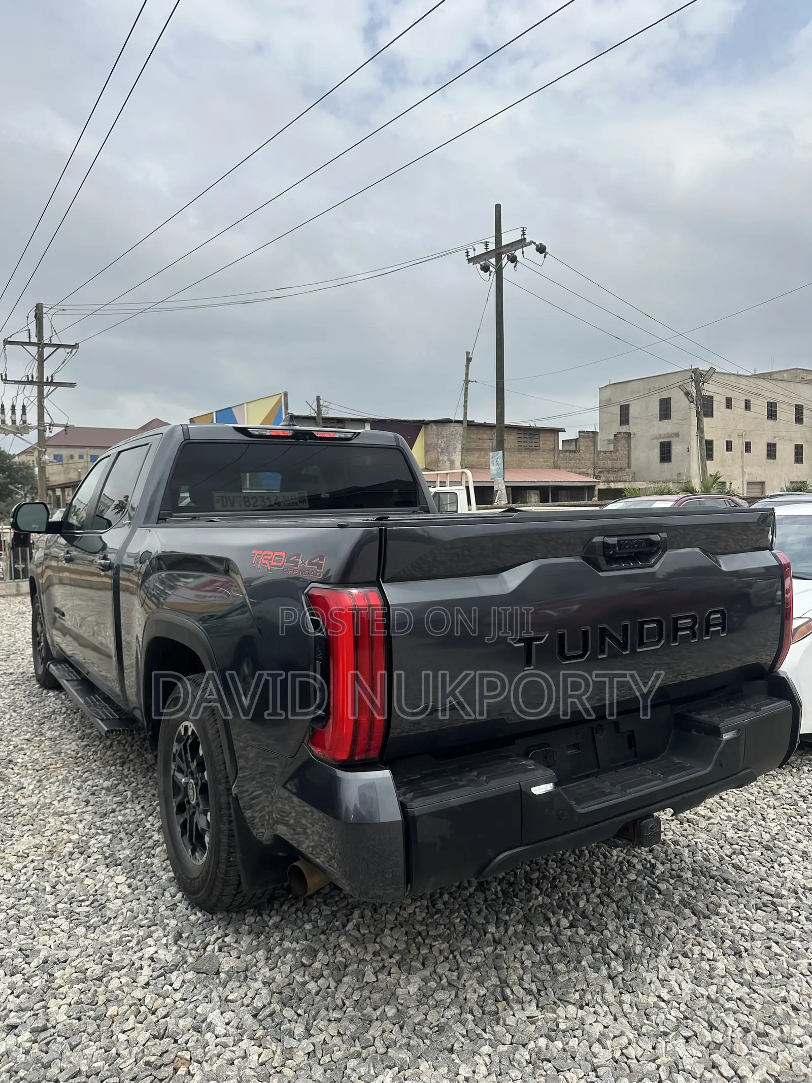 Toyota Tundra Hybrid 2024 Gray