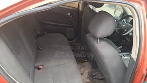 Ford Fusion 2011 Orange