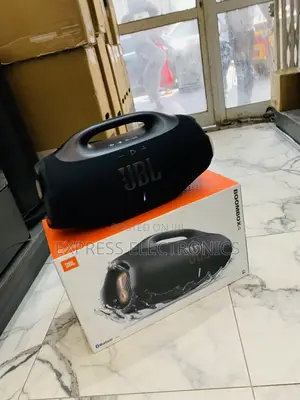 Ultra Sleek Powerful JBL Pro Sound Boombox 4 Waterproof Bluetooth