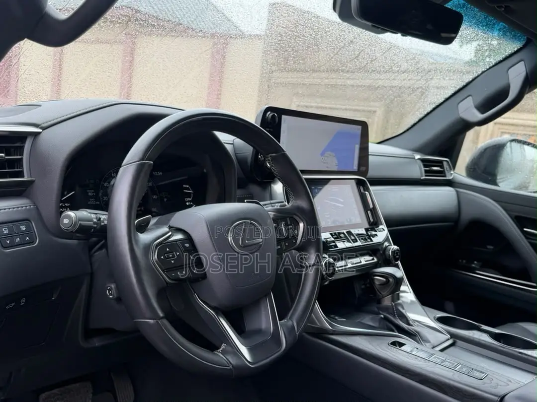 Lexus LX 600 2024 Black