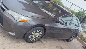 Toyota Camry 2015 Gray