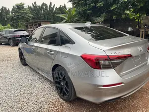 Honda Civic 2022 Silver