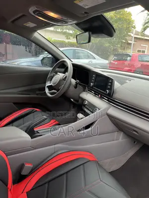Hyundai Elantra 2023 Red