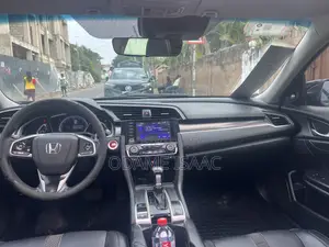 Honda Civic 2019 Black