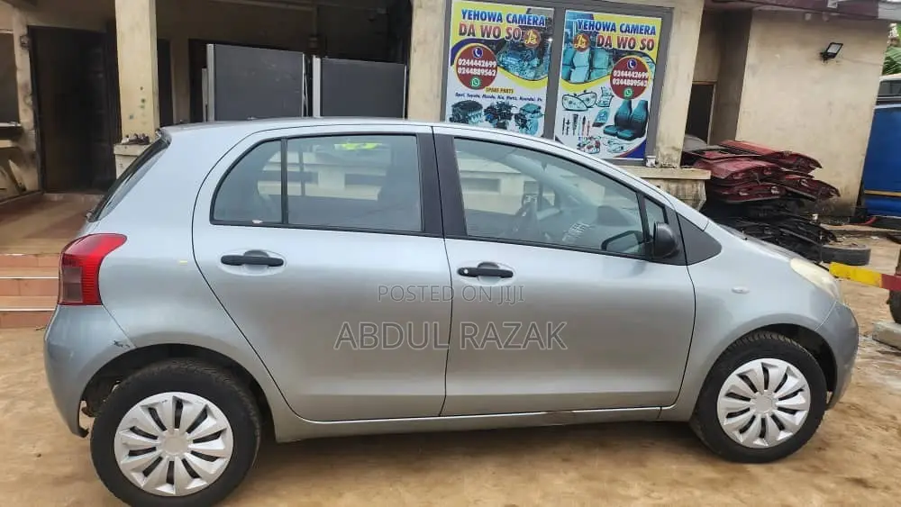 Toyota Yaris 2008 Silver