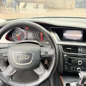 Audi A4 2.0T Premium 4dr Sedan (2.0L 4cyl Turbo CVT) 2014 Black