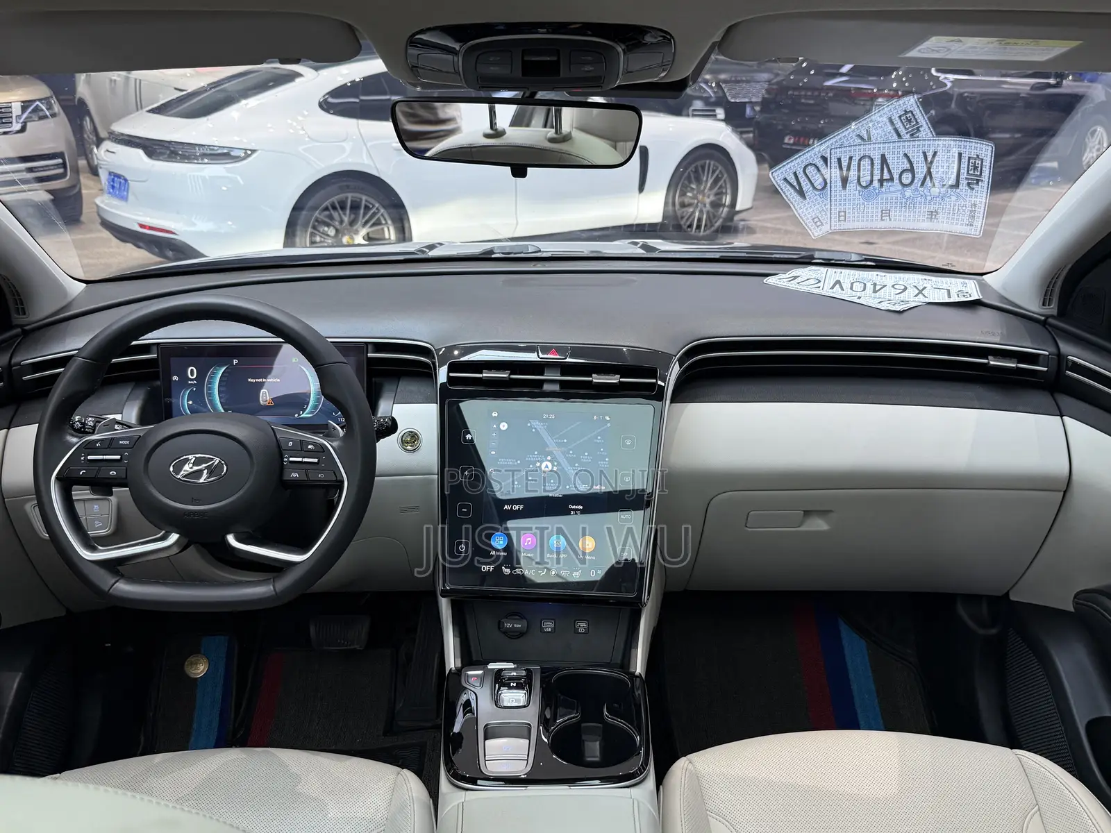 Hyundai Tucson 2022 Gray