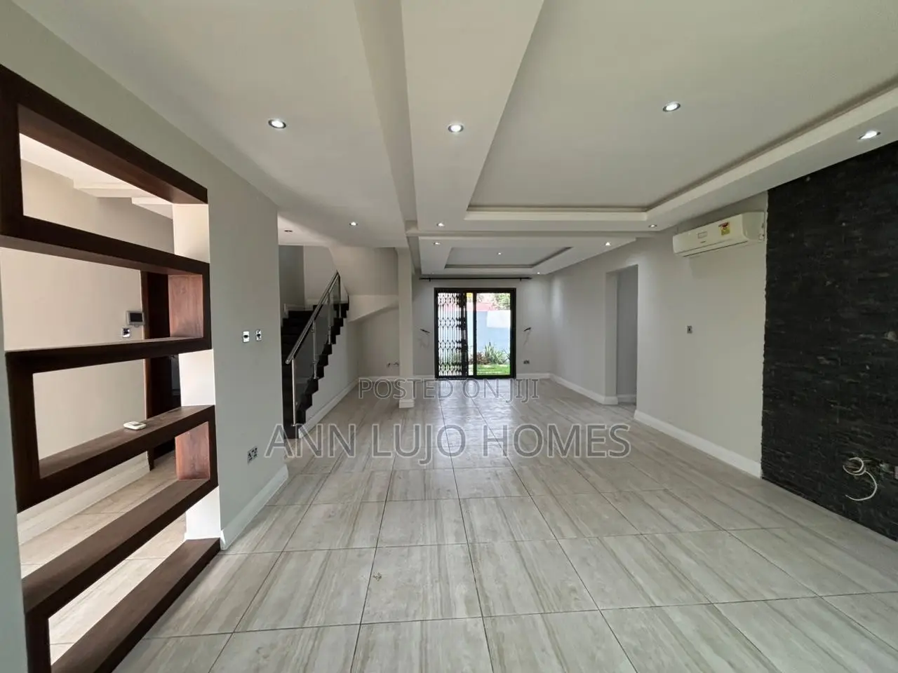 3bdrm Townhouse/Terrace in Ghana Link Area for sale