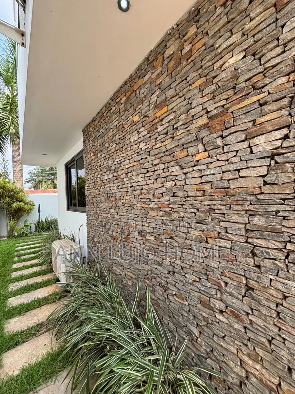 3bdrm Townhouse/Terrace in Ghana Link Area for sale
