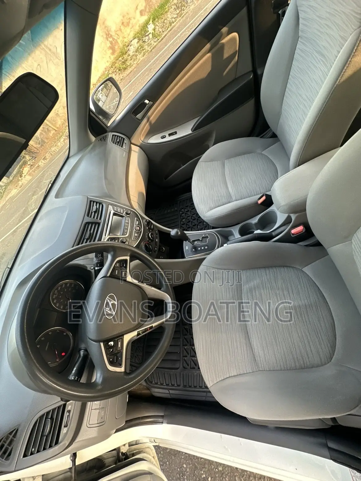 Hyundai Accent 2016 White