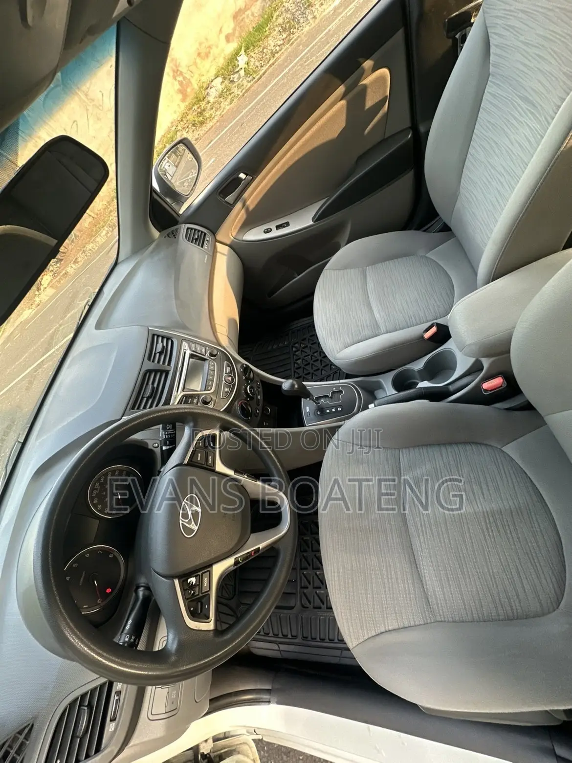 Hyundai Accent 2016 White