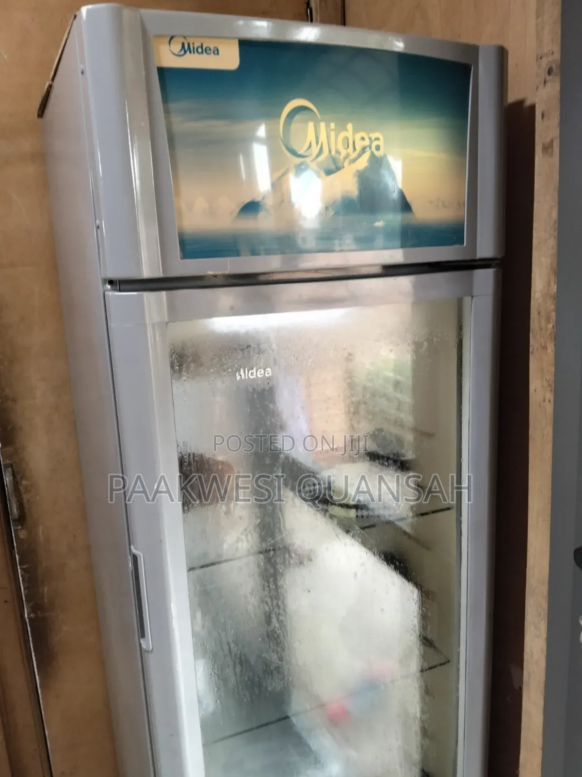 Refrigerator
