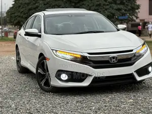 Honda Civic Touring 4dr Sedan (1.5L 4cyl) 2017 White