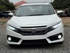 Honda Civic Touring 4dr Sedan (1.5L 4cyl) 2017 White