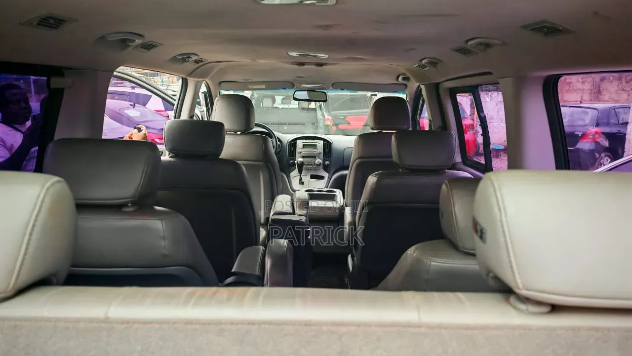 Hyundai Starex 2013 Silver
