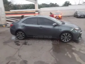 Toyota Corolla 2018 Gray