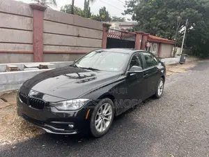 BMW 320i Sedan RWD 2017 Black
