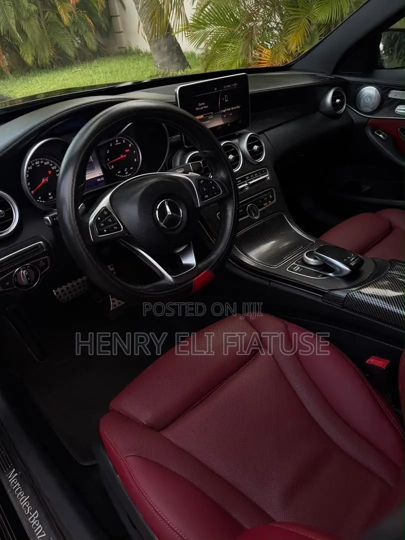 Mercedes-Benz C300 2016 Black