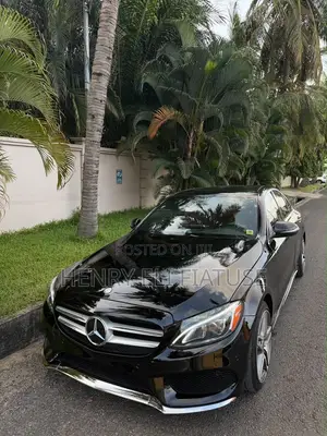 Mercedes-Benz C300 2016 Black