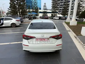 Honda Civic 2025 White