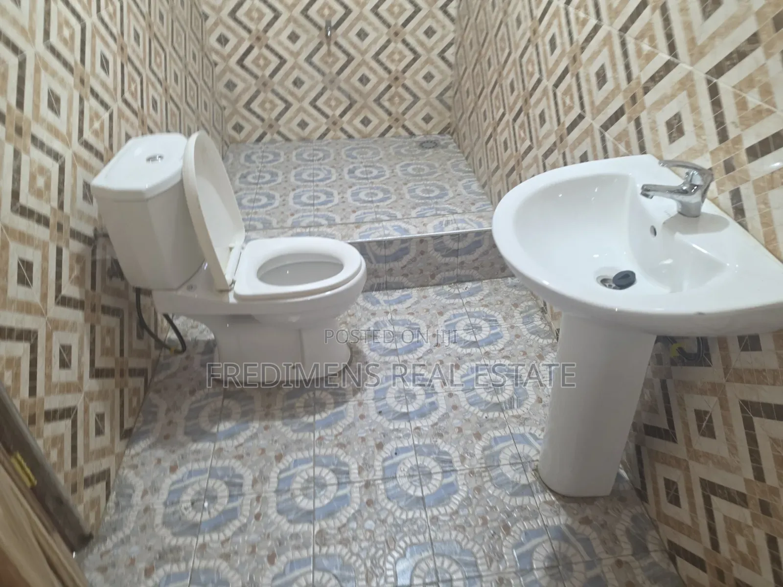 1bdrm Apartment in Fredimens Real, Afigya-Kwabre for rent