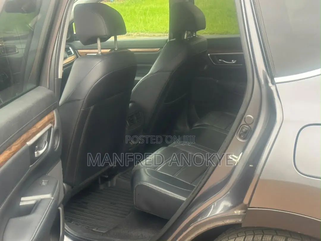 Honda CR-V 2018 Gray