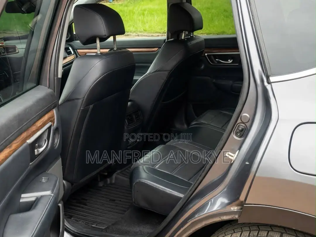 Honda CR-V 2018 Gray