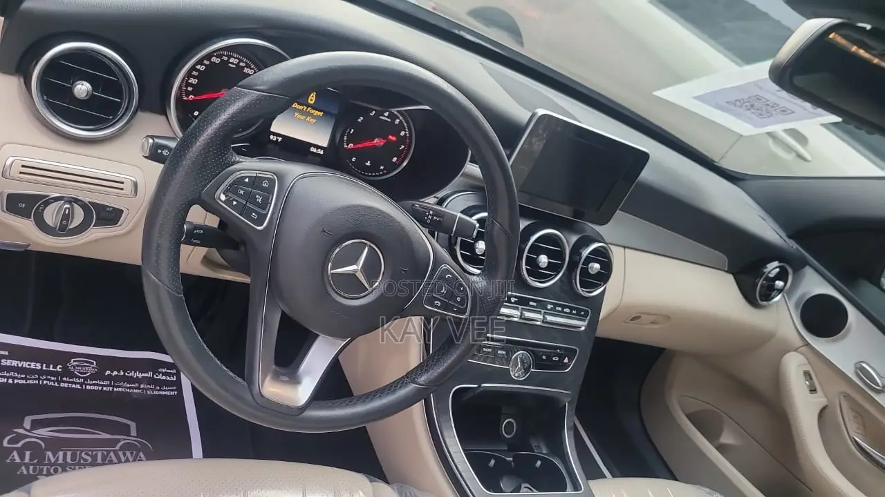 Mercedes-Benz C300 2018 Black