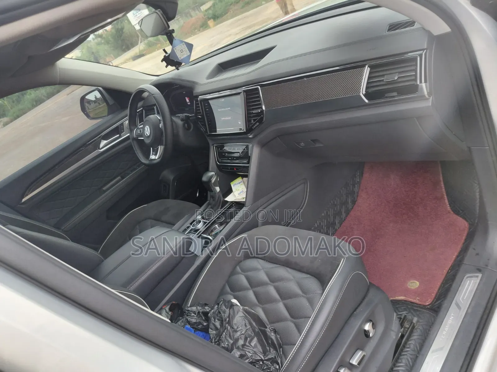 Volkswagen Microbus 2025 Gray