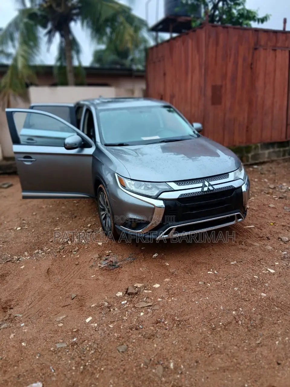 Mitsubishi Outlander 2018 Gray
