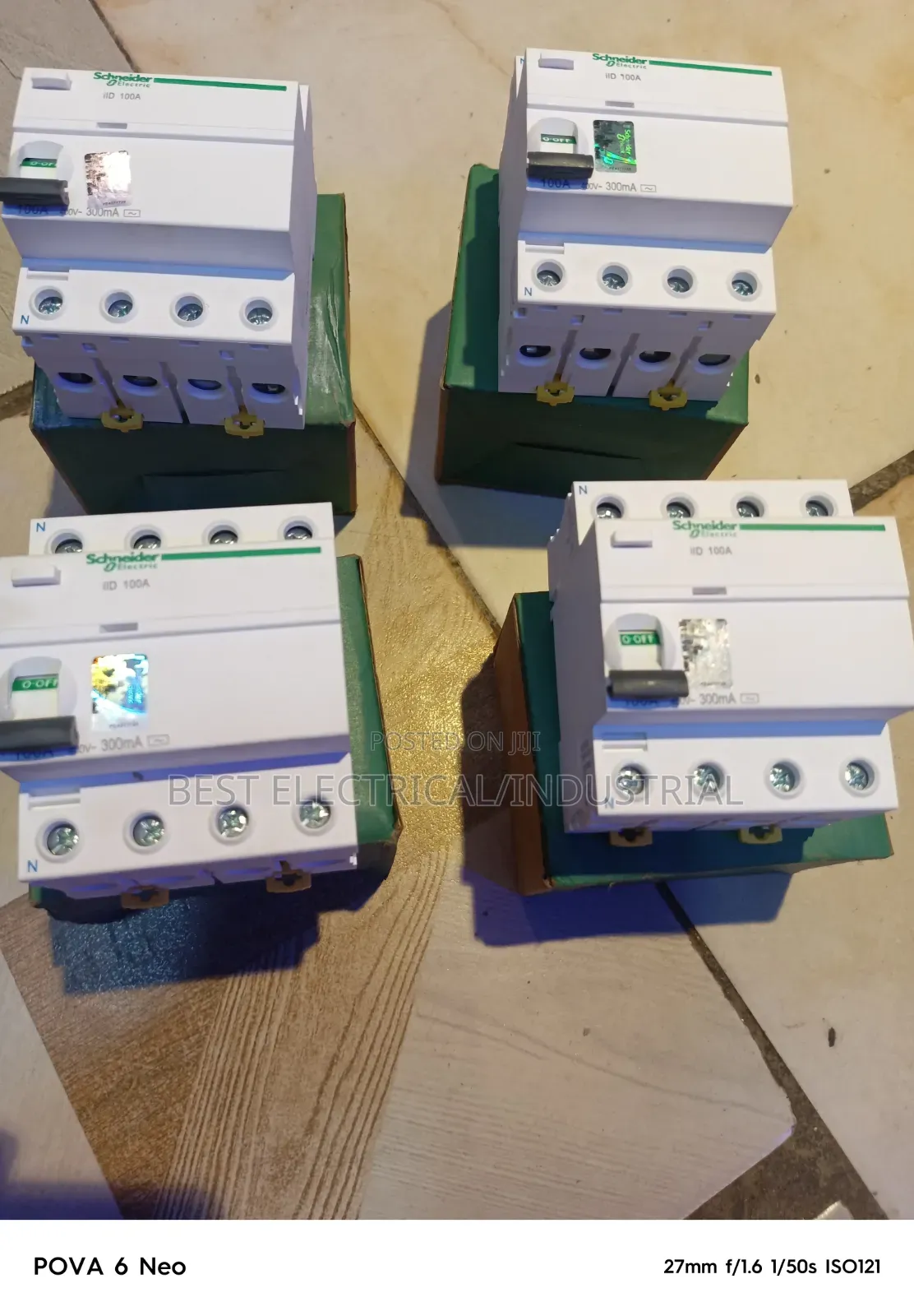 Schneider 4 Pole RCCB Breaker 100A