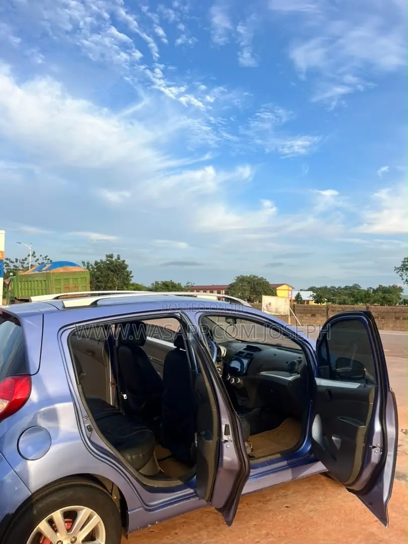 Chevrolet Spark 1LT 4dr Hatchback (1.2L 4cyl 5M) 2014 Blue