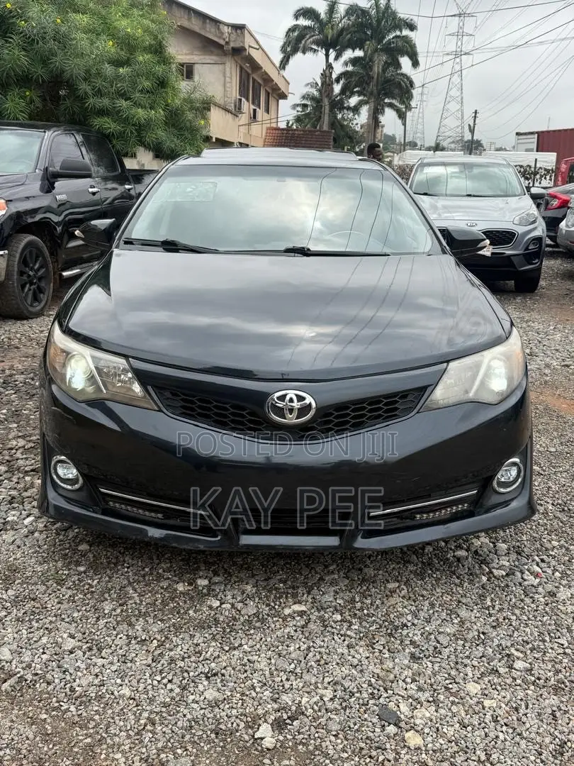 Toyota Camry 2013 Black
