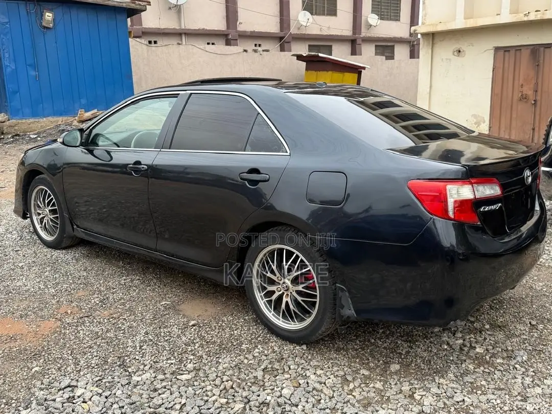 Toyota Camry 2013 Black