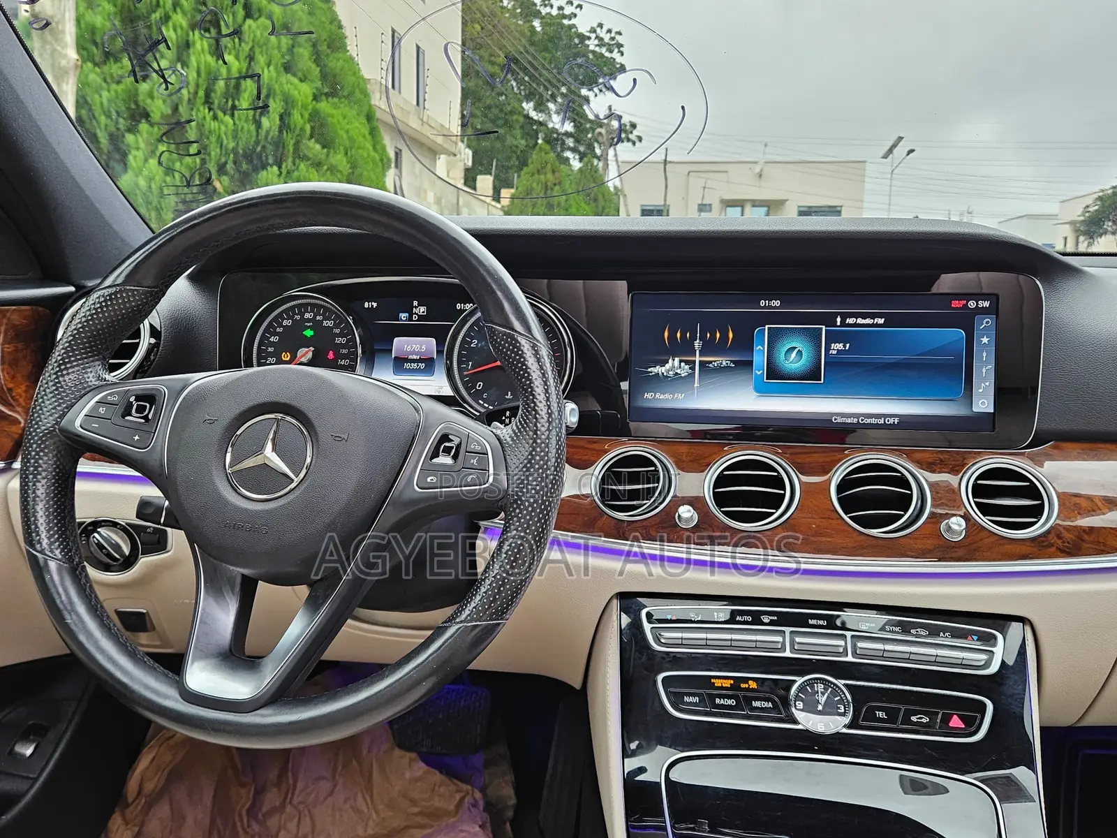 Mercedes-Benz E300 4Matic AWD Sedan (2.0L 4cyl 9A) 2017 Black