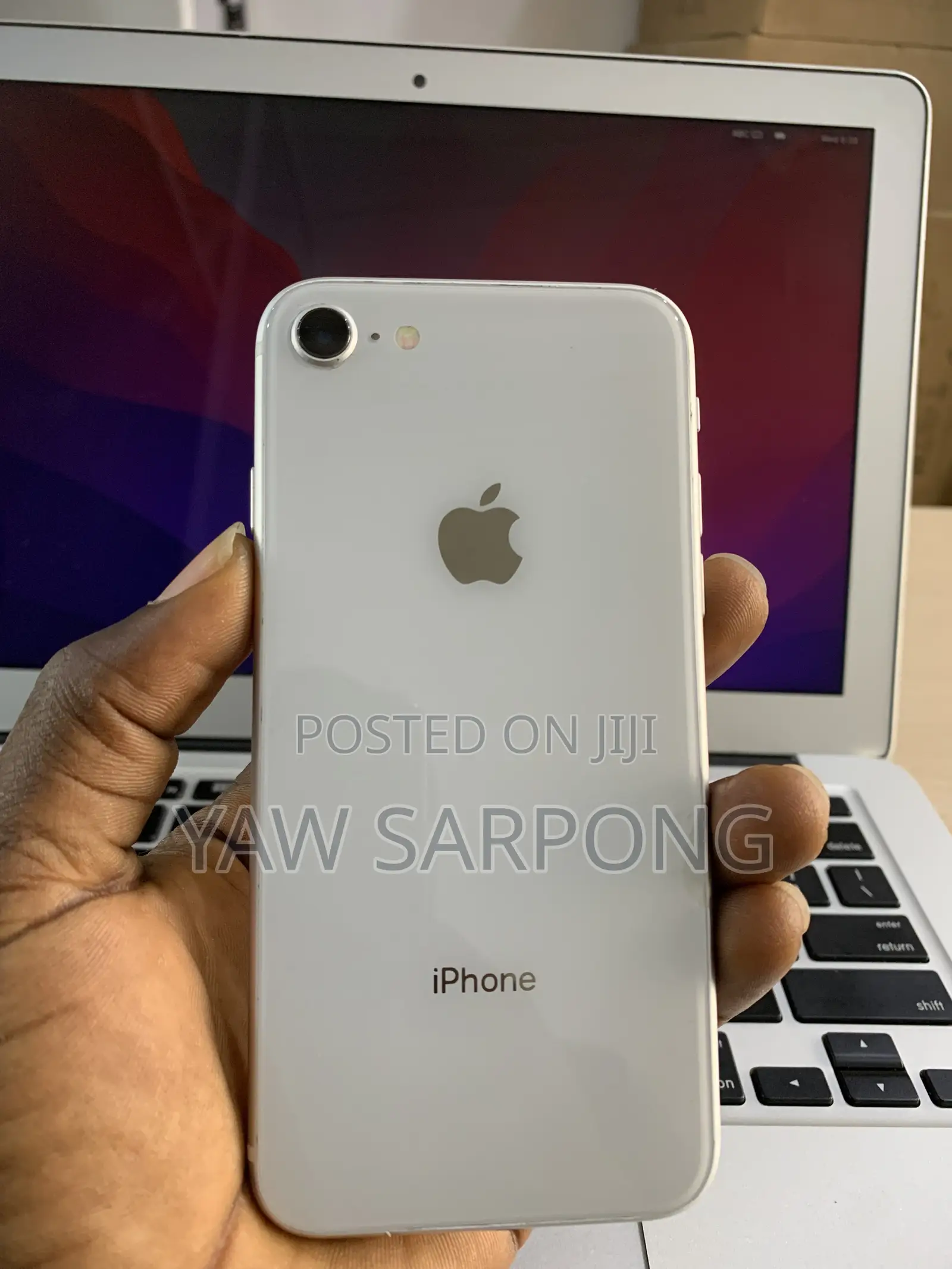 Apple iPhone 8 64 GB White