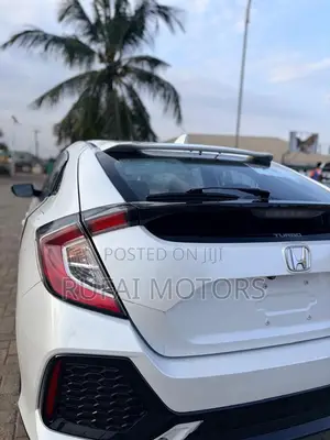 Honda Civic Sport 4dr Hatchback (1.5L 4cyl) 2017 White
