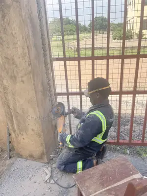5. Quality Electric Fence Installation Service
