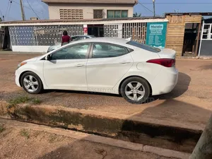 Hyundai Elantra 2013 White