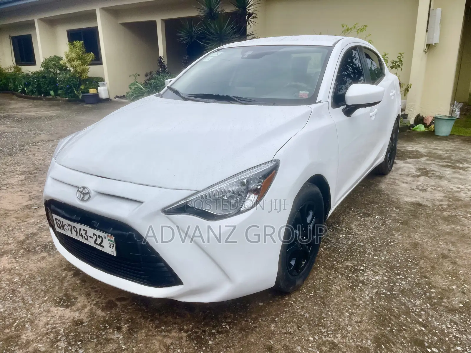 Toyota Yaris iA 1.5 FWD 2017 White