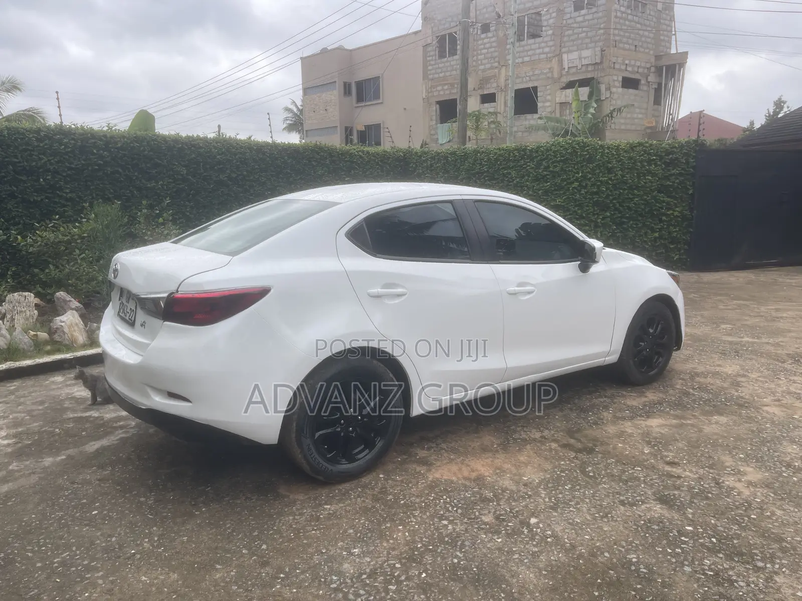 Toyota Yaris iA 1.5 FWD 2017 White