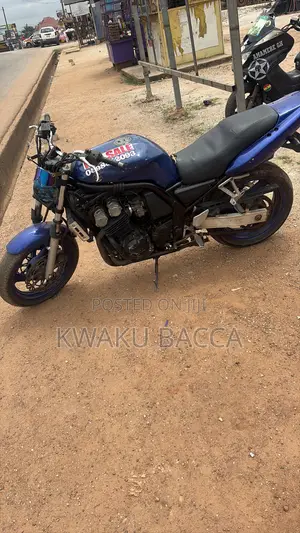 Yamaha FZ 1999
