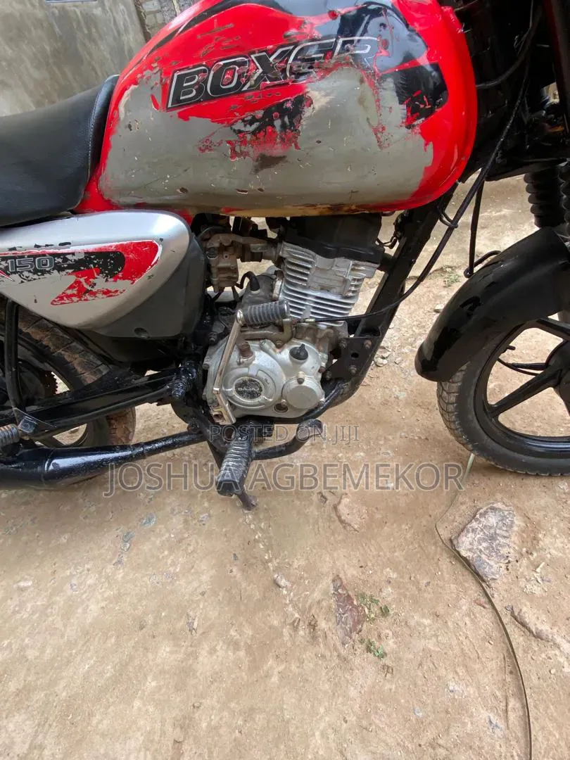Bajaj Boxer 2020 Red