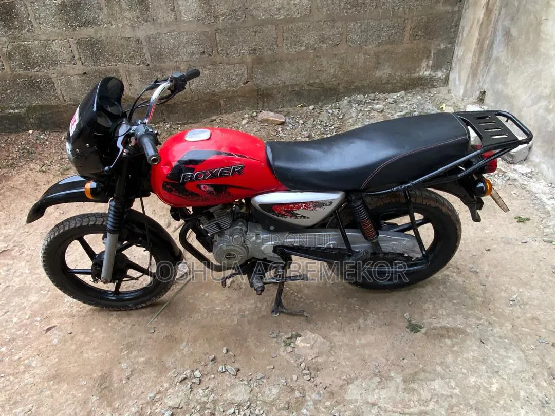 Bajaj Boxer 2020 Red