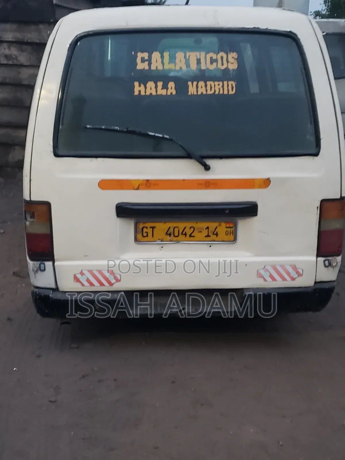 Nissan Caravan (Urvan) 1999 Grey