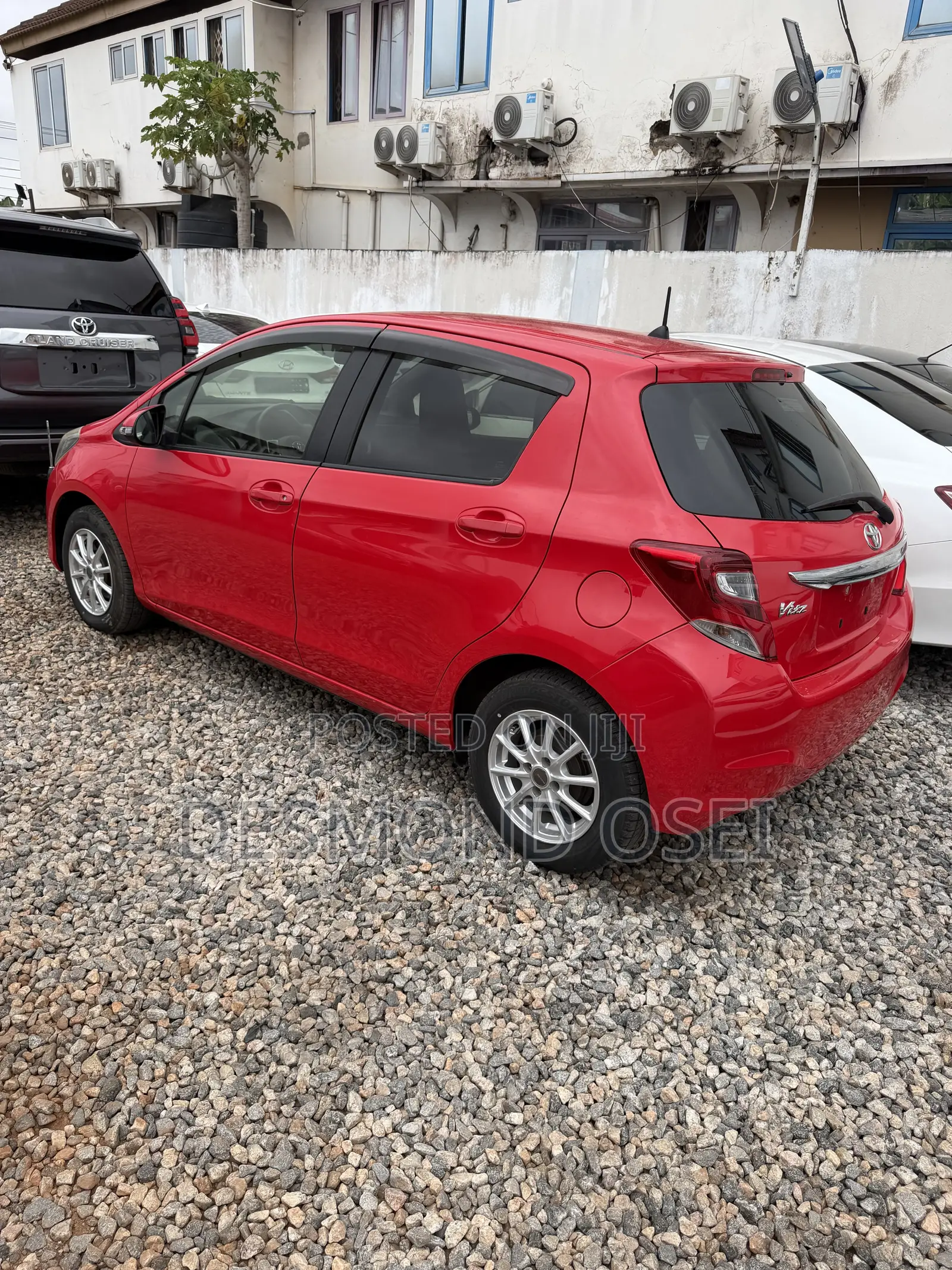 Toyota Vitz 1.5 FWD 3dr 2014 Red