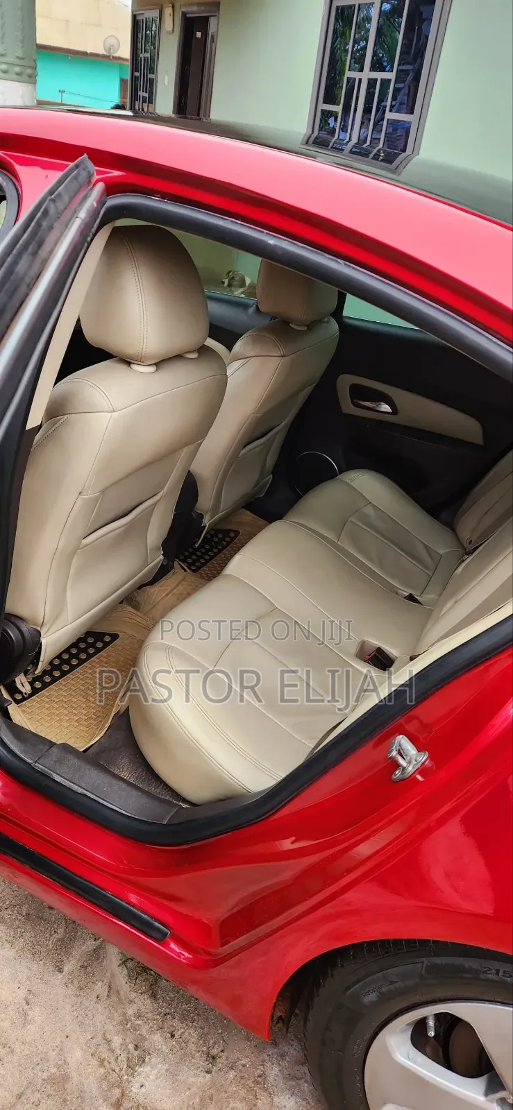 Chevrolet Cruze 2012 Red
