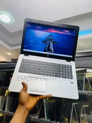Laptop HP EliteBook 850 G4 16GB Intel Core i7 SSD 512GB