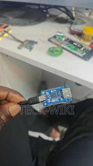 Waveshare 2350 USB a Pico 2