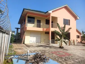 7bdrm Mansion in Gyatakrom-Ateitu, Effutu Municipal for sale